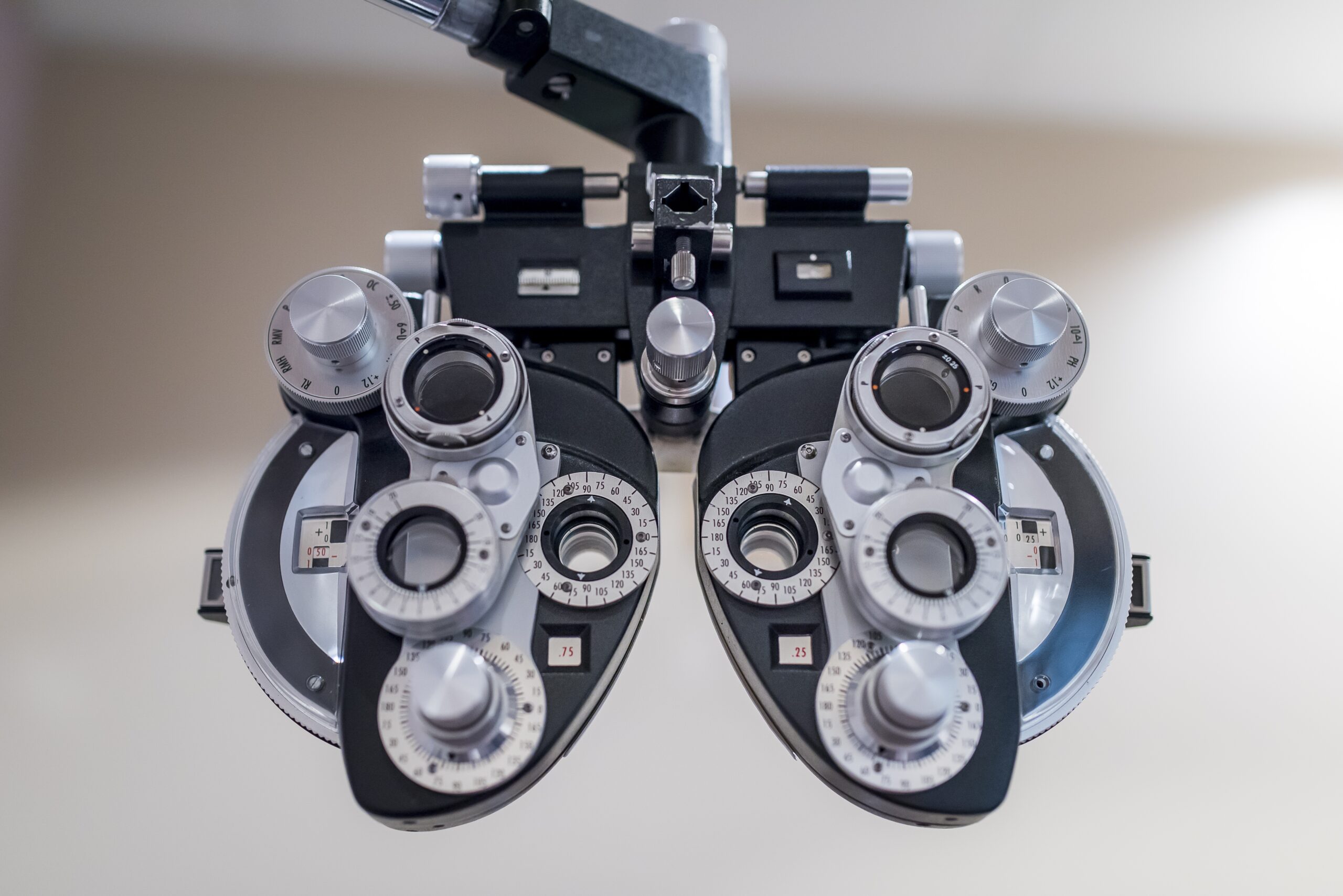 A picture of vision-testing equipment.